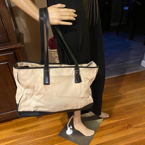 Large Coach Canvas/Leather Tote # 7708 TLC - Picture 2 of 14